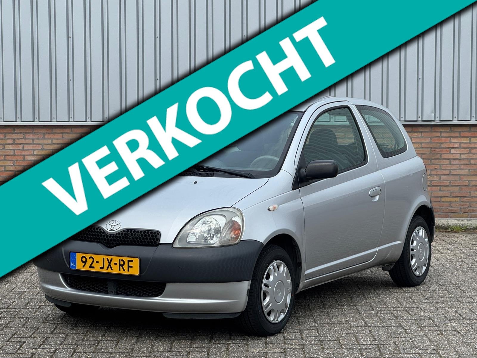 Toyota Yaris 1.0-16V VVT-i YORIN, Auto's, Toyota, Voorwielaandrijving, Gebruikt, 4 cilinders, 400 kg
