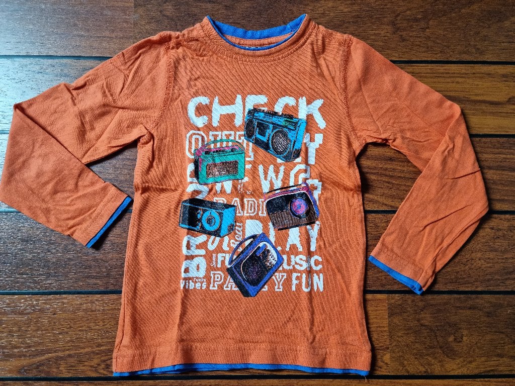NEW BASIC shirt maat 104 ** LEUK SHIRT **, Kinderen en Baby's, Kinderkleding | Maat 104, Gebruikt, New Basic, Ophalen of Verzenden