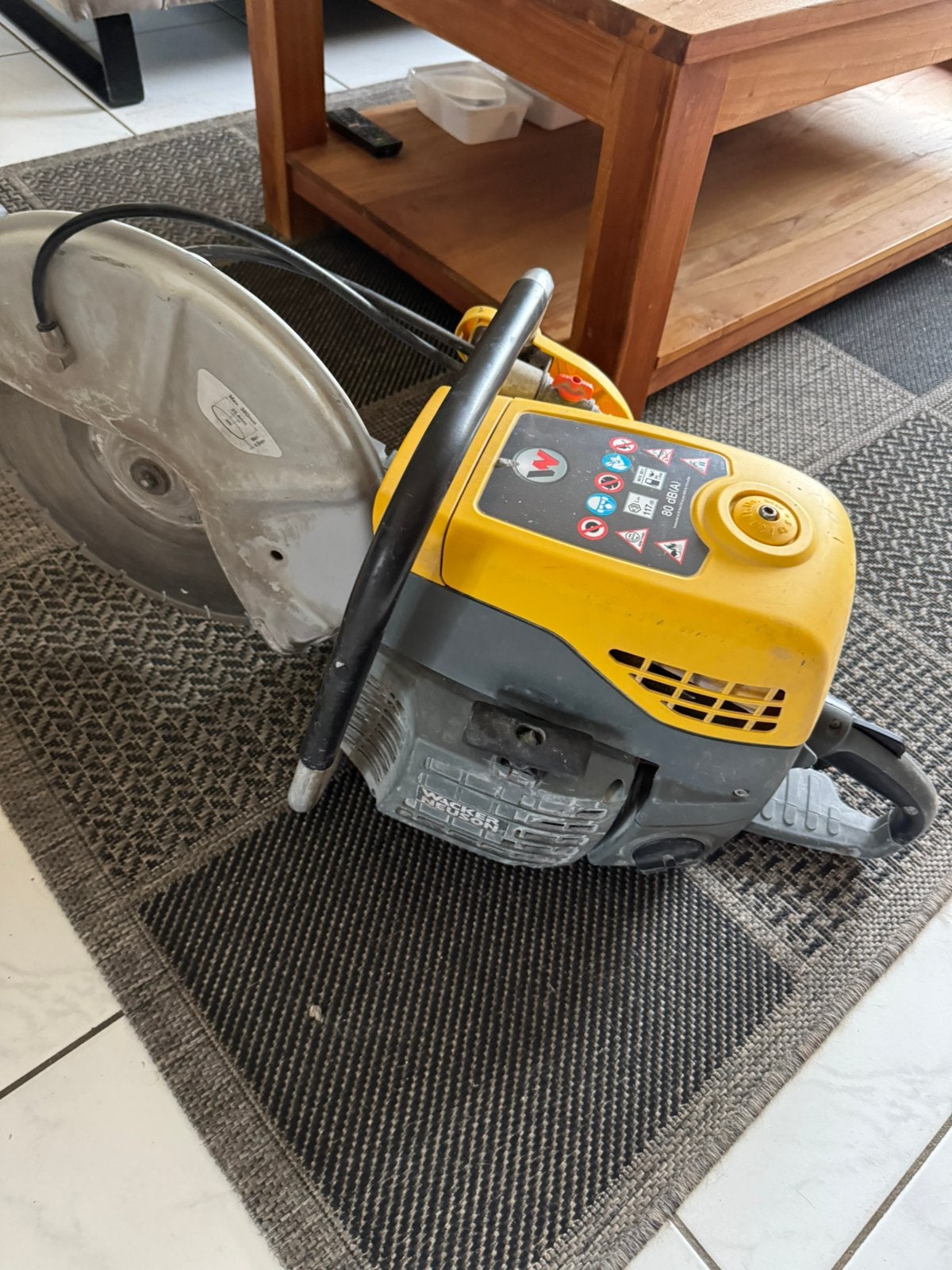 Te koop goed werkende stenenzaag, Ophalen, Gebruikt, Benzine, Met regelbare waterdruk