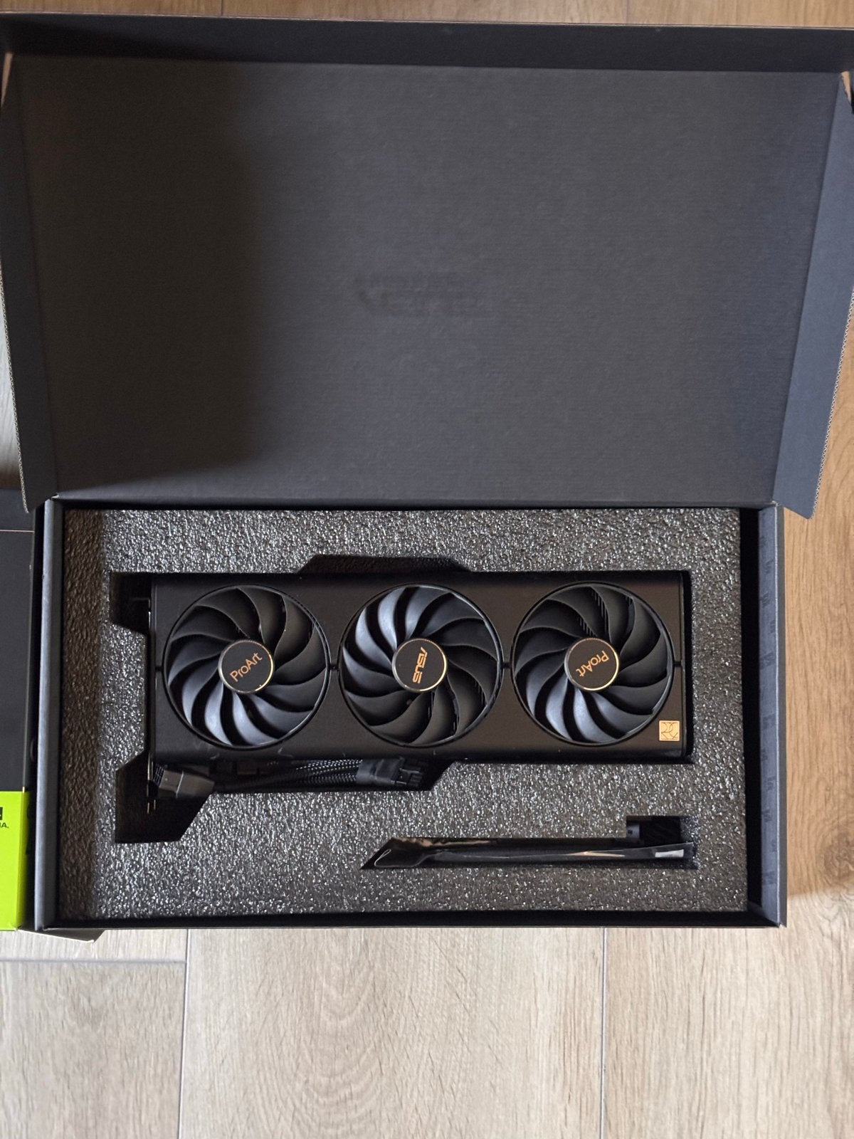 NVIDIA GeForce RTX 4070 Ti Pro Art Asus, Computers en Software, Videokaarten, HDMI, GDDR6, PCI-Express 4, Ophalen of Verzenden