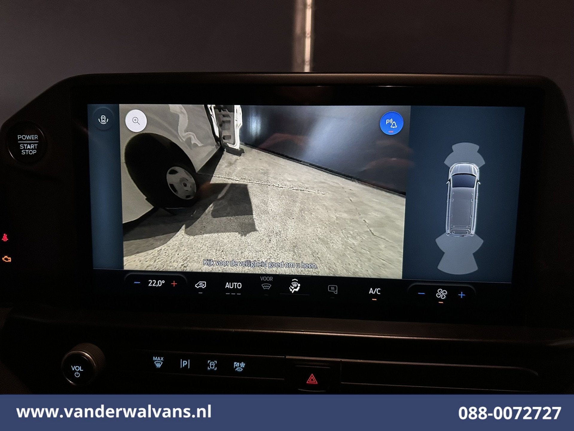 Ford Transit Custom 2.0 TDCI 136pk L2H1 Euro6 Airco | Camera, Voorwielaandrijving, 1849 kg, 4 cilinders, Wit