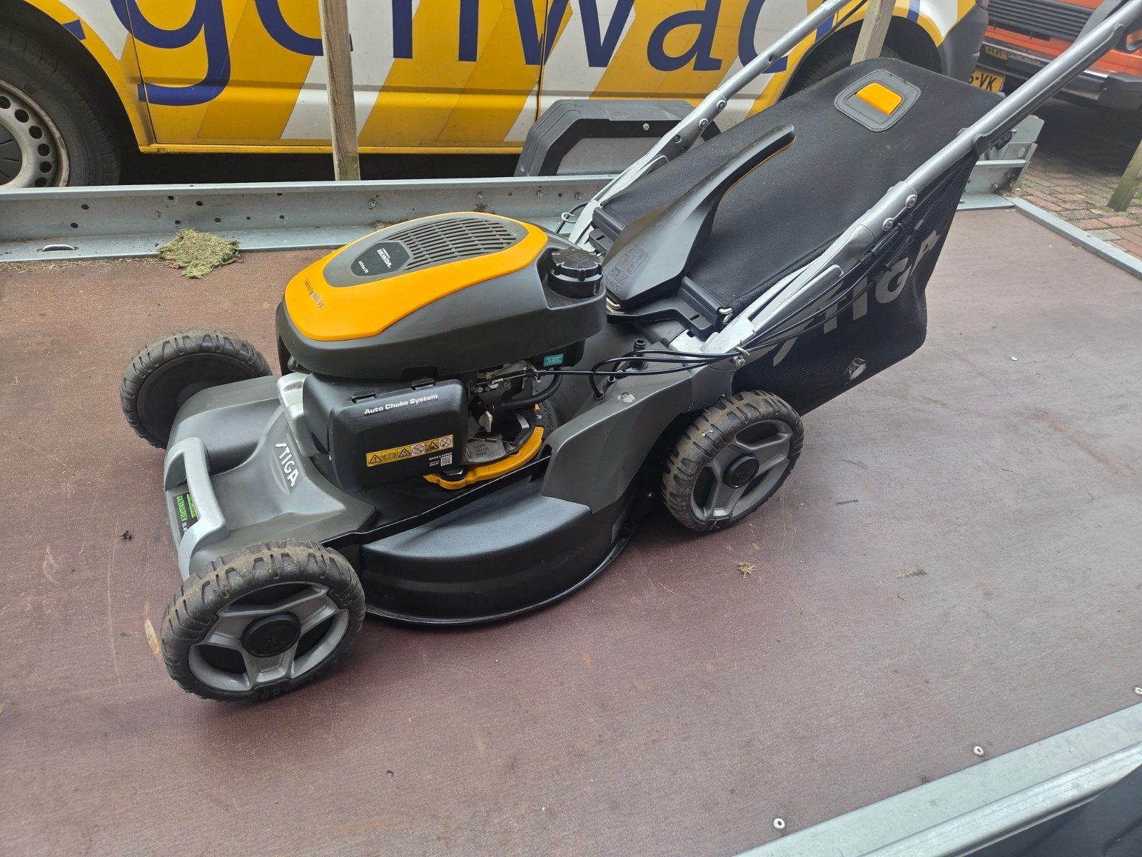 Stiga Twinclip grasmaaier Honda motor ALS NIEUW MET GARANTIE, Ophalen, Cirkelmaaier, Stiga Twinclip, Elektrische starter