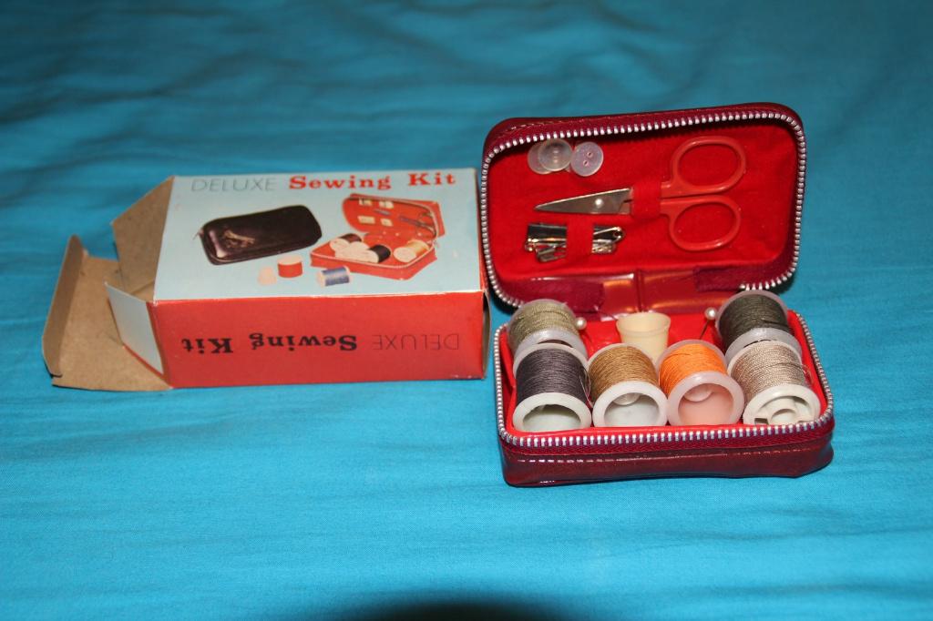 deluxe sewing kit, Ophalen of Verzenden, Zo goed als nieuw, Garen of Naald(en)