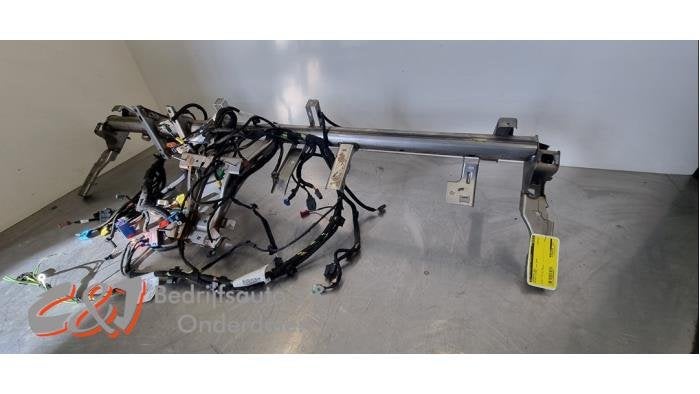 Dashboard Balk van een Peugeot Expert