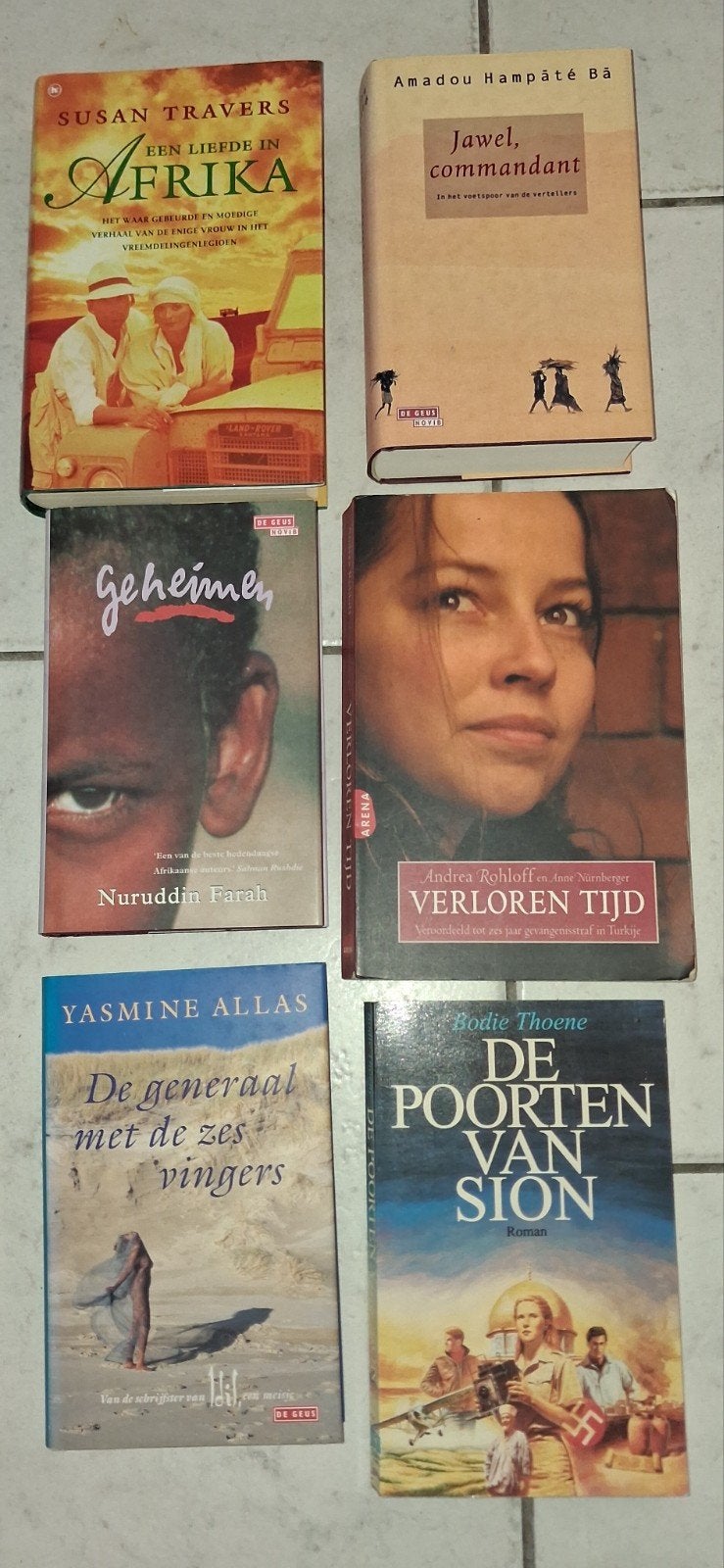 Diverse boeken: Fictie, non-fictie en romans hele stapel 10-, Ophalen of Verzenden, Gelezen, Travers, Hampâté Bâ, Farah, Rohloff,  Nürnberger, Allas,  Thoene