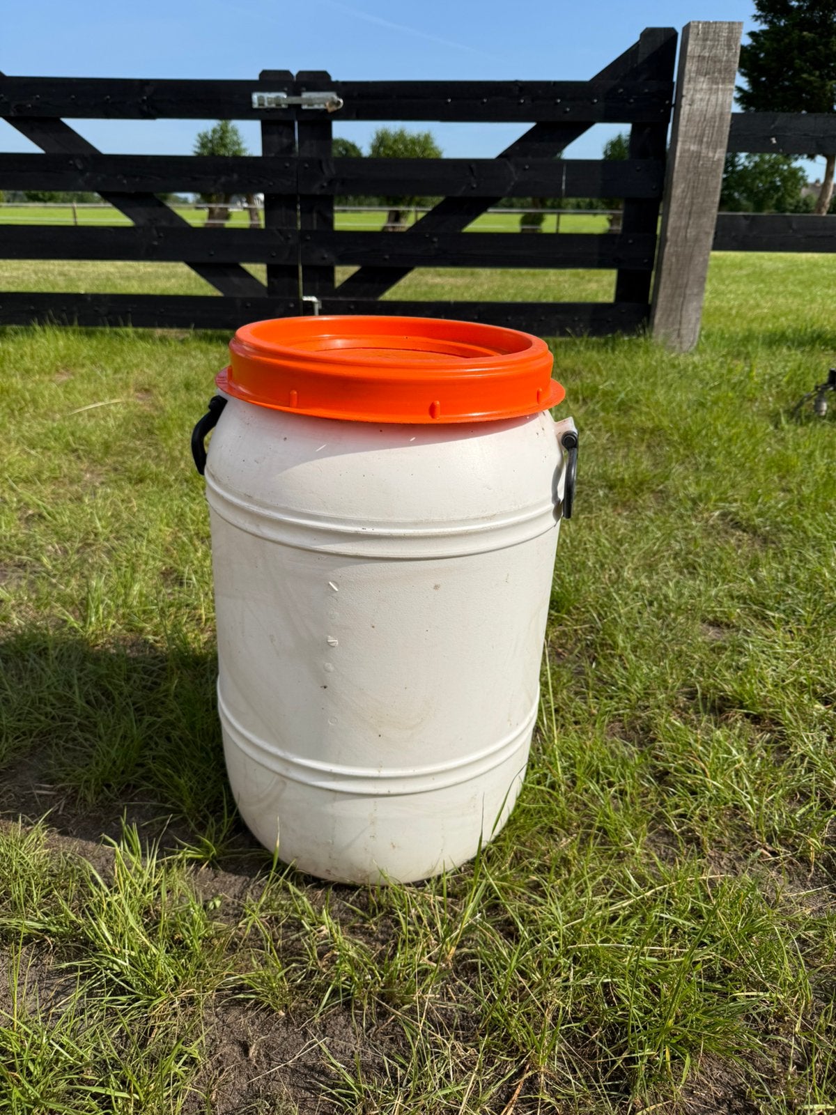voerton 60 liter, Dieren en Toebehoren, Ophalen, Vee