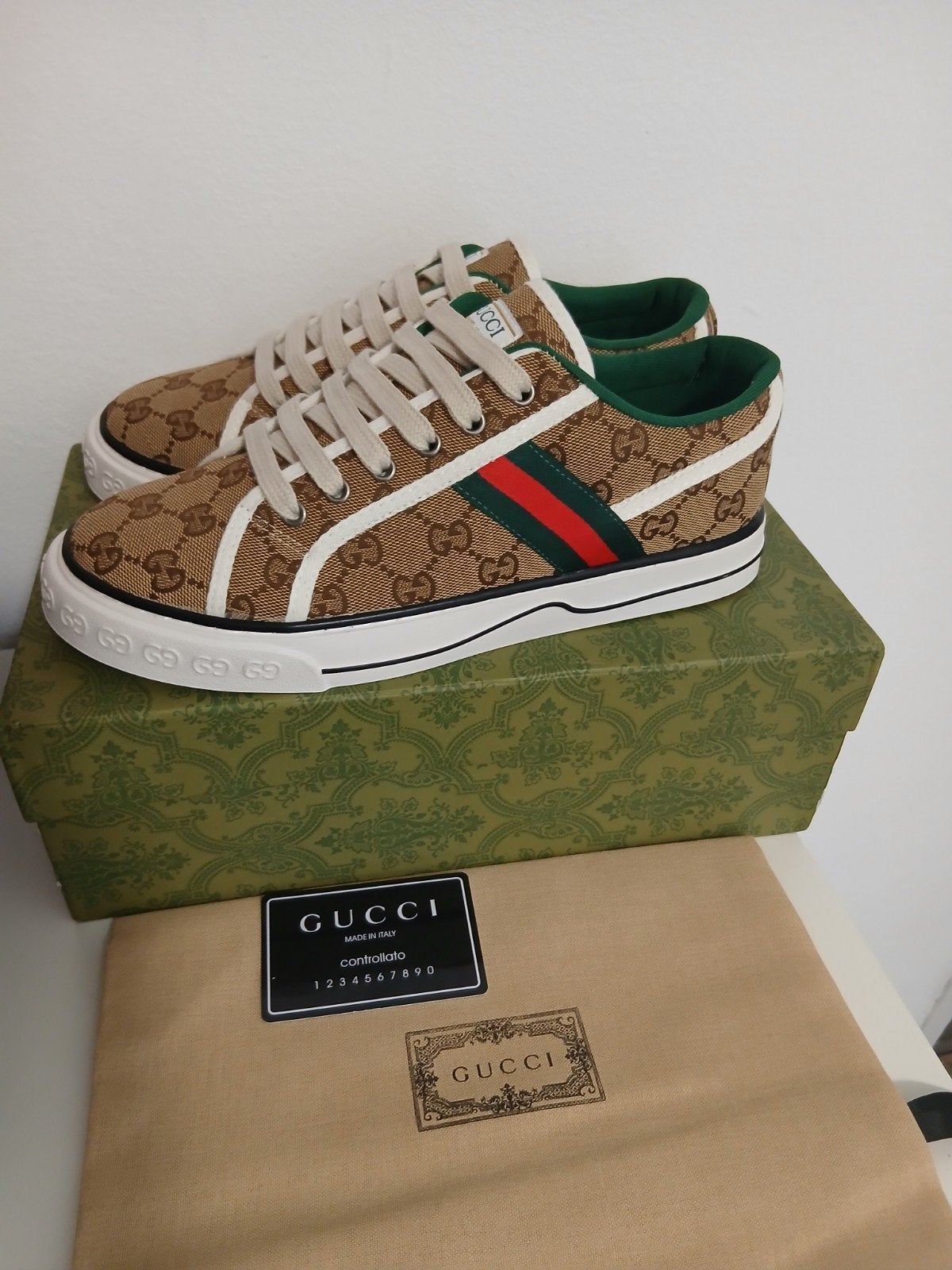 Gucci Tennis 1977 Sneakers - Zo goed als nieuw, Kleding | Dames, Schoenen, Ophalen of Verzenden, Zo goed als nieuw, Sneakers of Gympen