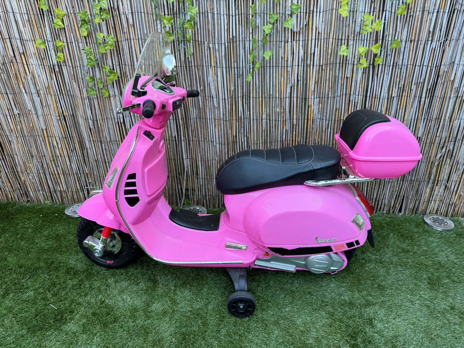 Vespa Elektrische scooter roze, Ophalen