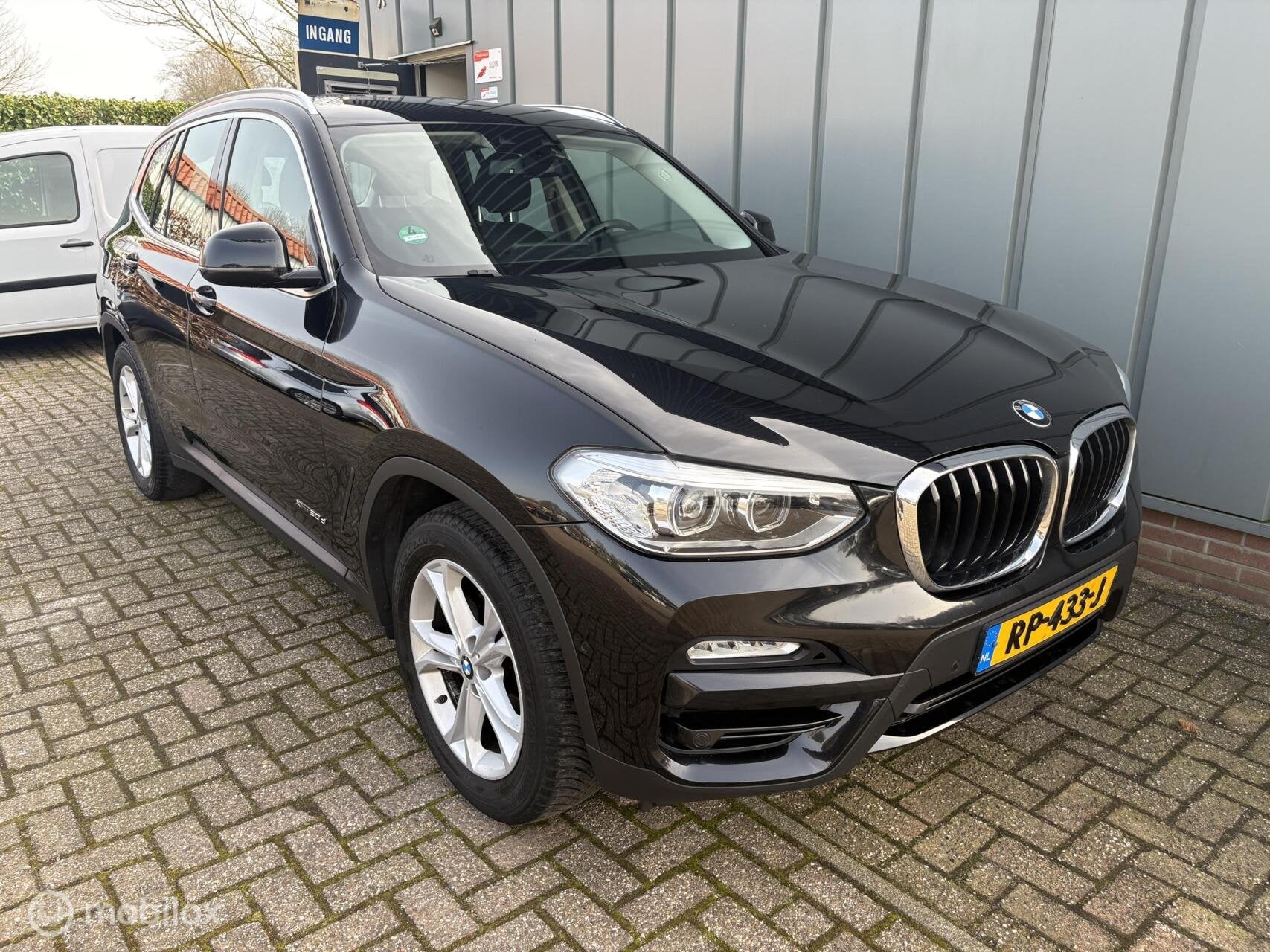 BMW X3 xDrive20d Executive Automaat - Navi - Cruise - Airco, Auto's, Stof, Zwart, Bedrijf, Diesel
