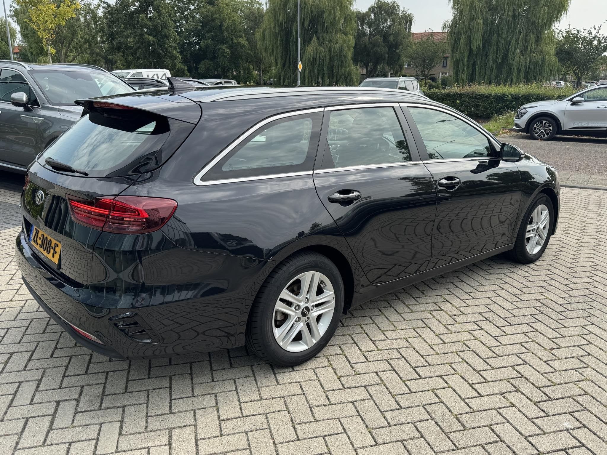 Kia Ceed Sportswagon 1.0 T-GDi DynamicLine Nav|Camera|Lmv, Auto's, Kia, Stof, Gebruikt, Euro 6, Automatische klimaatregeling