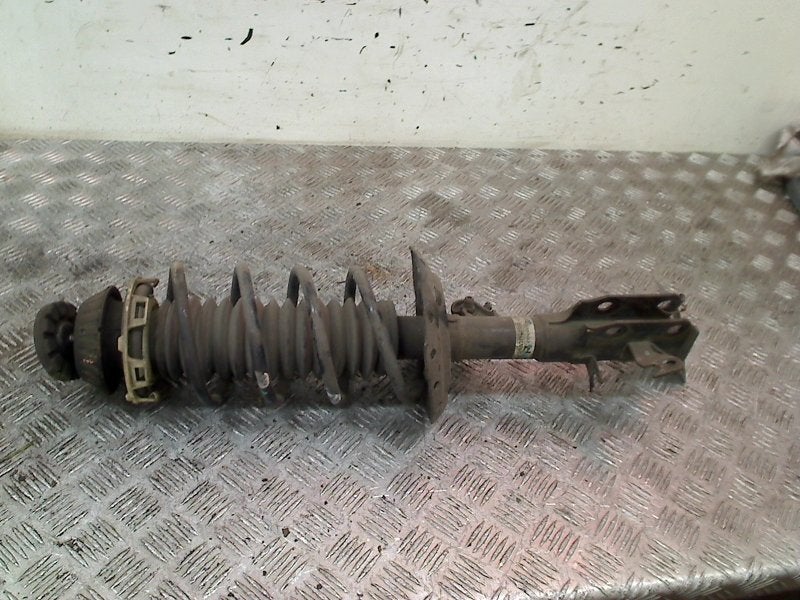 Veerpoot Rechts Voor Honda Jazz (GE6/GE8/GG/GP) 2009, Honda, Gebruikt, Hanauer Landstraße  222-224, Frankfurt am Main 60314, , Duitsland