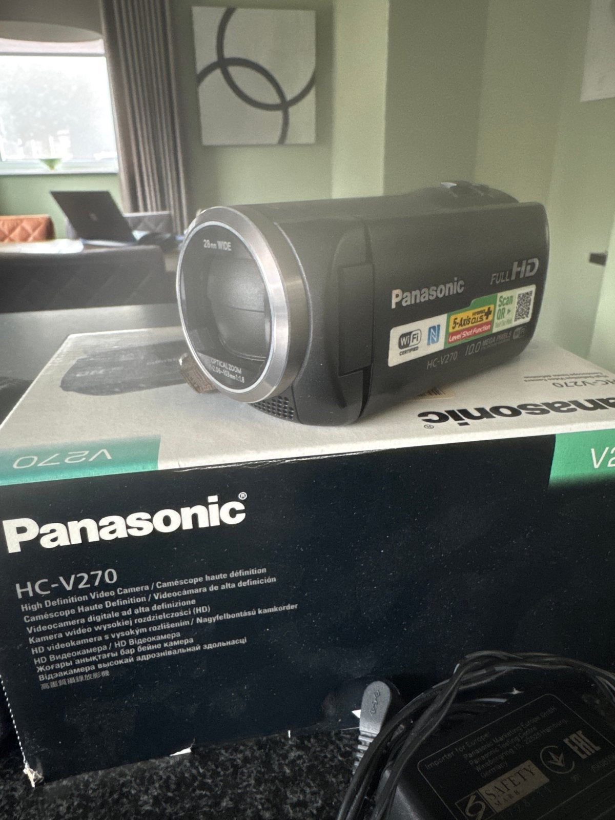 Panasonic HC-V270 Full HD Camcorder met WiFi en NFC, Audio, Tv en Foto, Ophalen, Full HD, Panasonic, 20x of meer