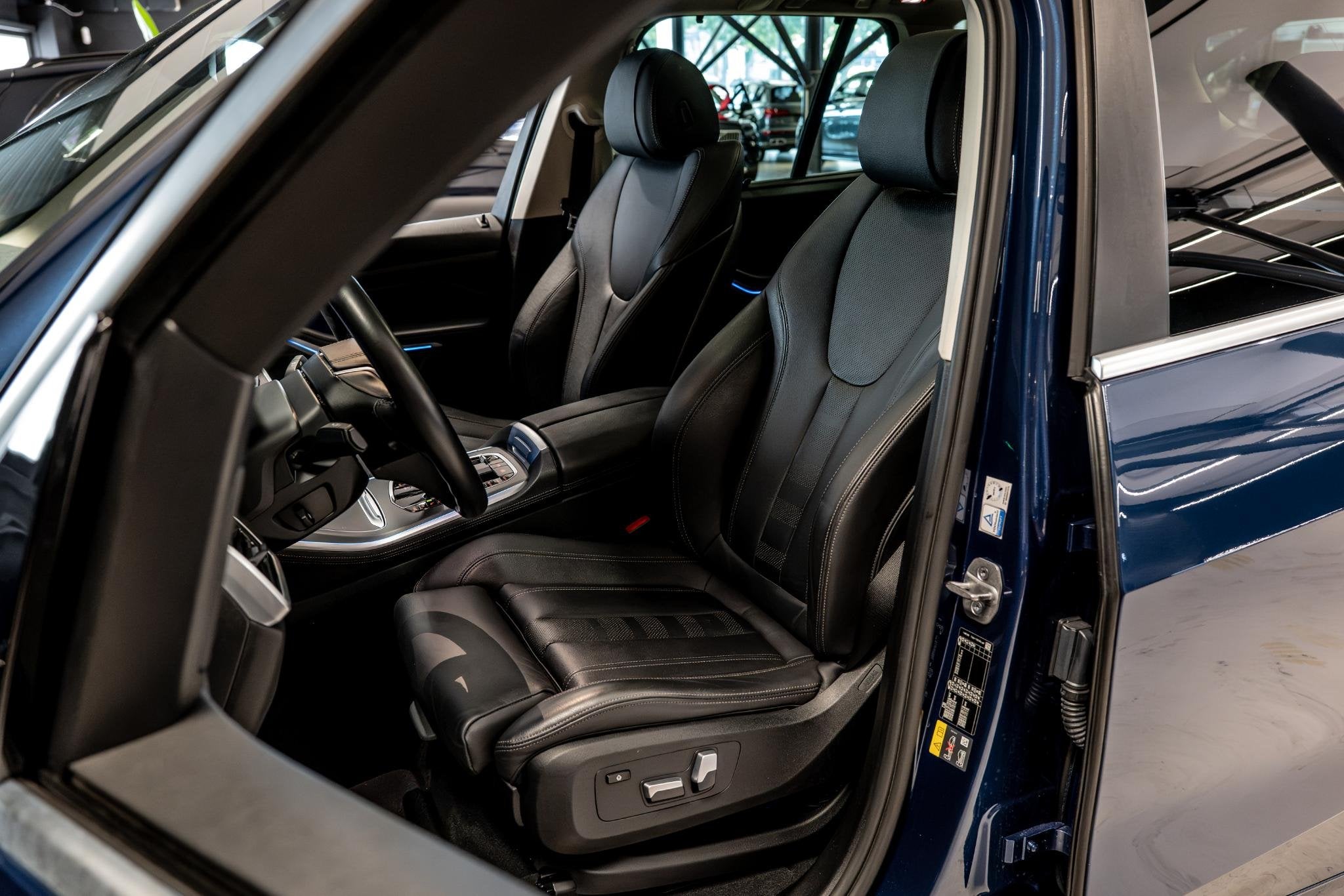 BMW X5 xDrive45e High Executive Pano | Memory | Luchtvering, Auto's, Gebruikt, 394 pk, Blauw, Vierwielaandrijving