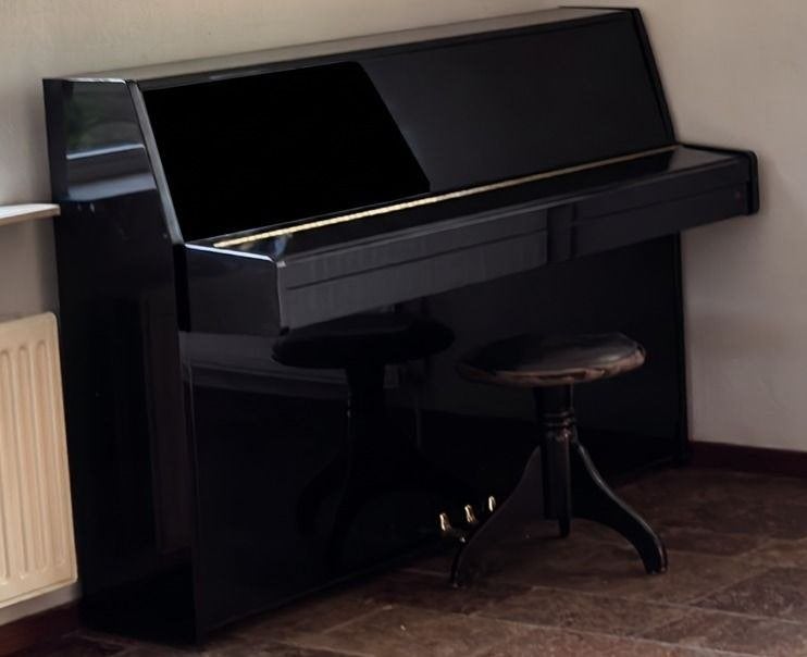 Kawai CX-4 piano – Zwart Hoogglans (Weinig bespeeld), Ophalen, Gebruikt, Zwart, Piano
