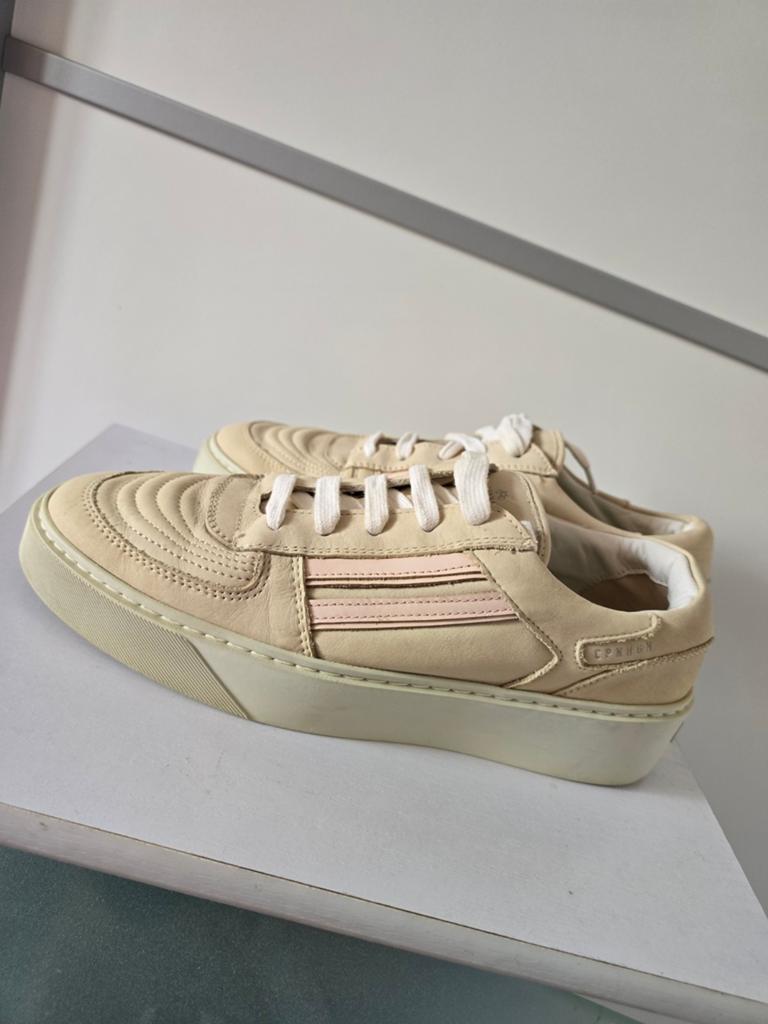 Copenhagen Studios Dames Leren Sneakers - maat 40,5, Kleding | Dames, Schoenen, Gedragen, Sneakers of Gympen, Beige, Ophalen of Verzenden