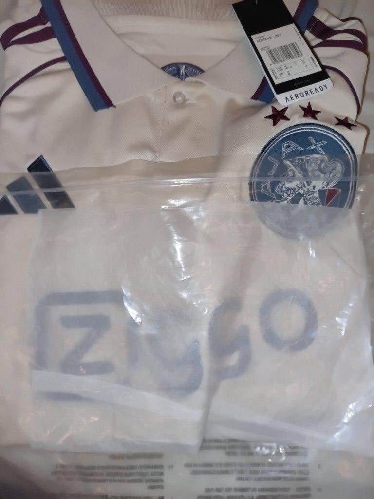 Voetbal short, Maat M, Ophalen, Nieuw, Shirt
