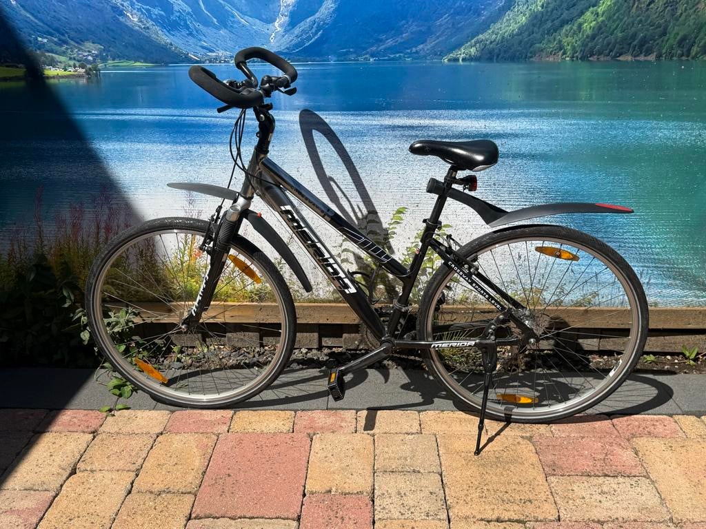 Merida Crossway Sports Level fiets - Gebruikt, Overige merken, 28 inch, Gebruikt, Velgrem