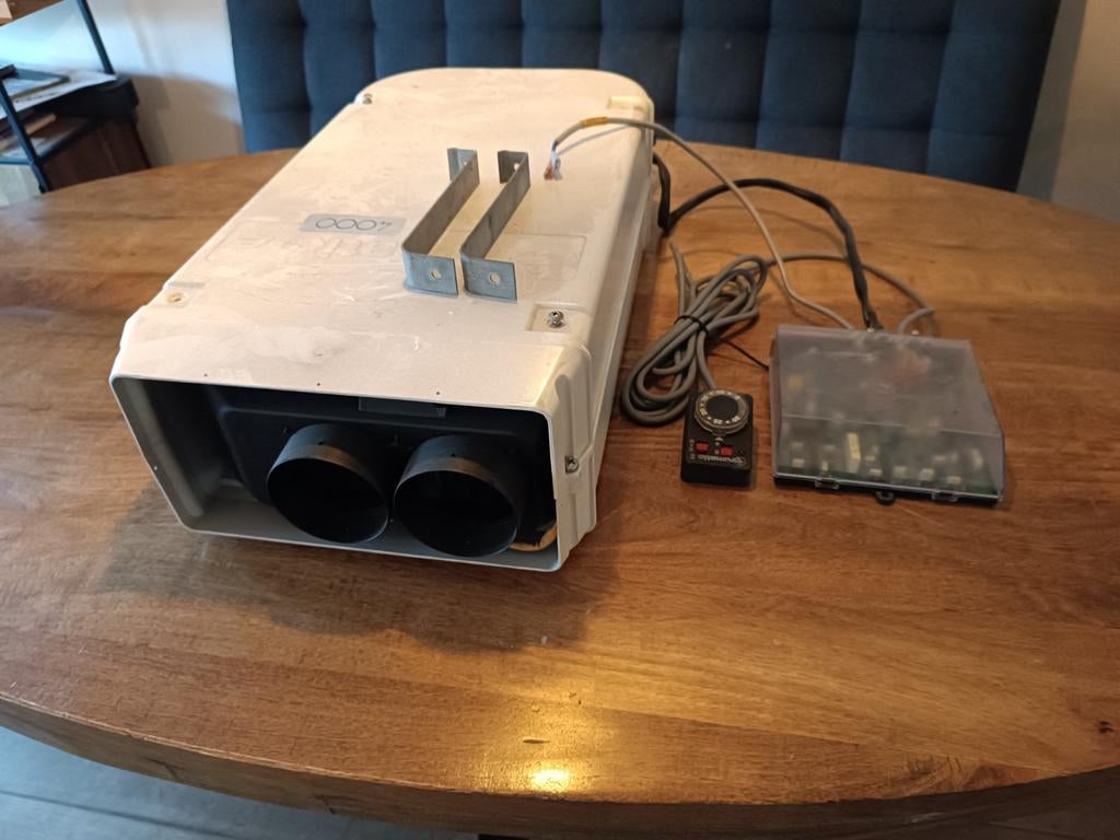 Truma E 4000 Gaskachel Standkachel LPG Gas 24V, Ophalen, Gebruikt