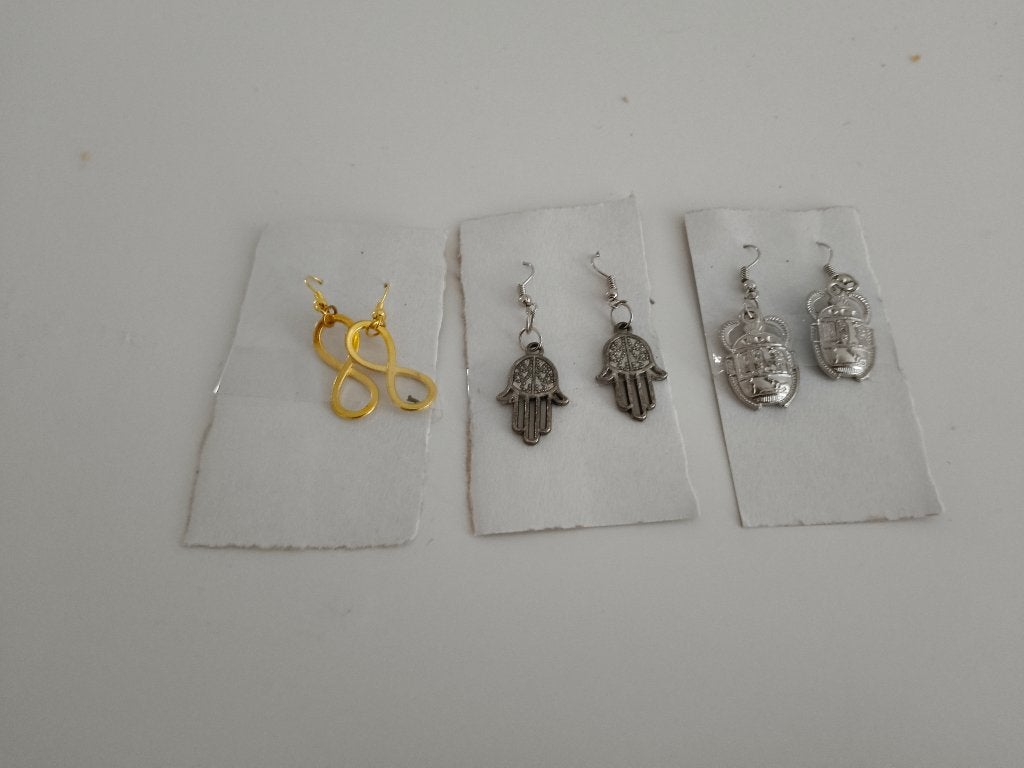Oorbellen + ketting, Overige materialen, Hangers, Nieuw, Ophalen of Verzenden