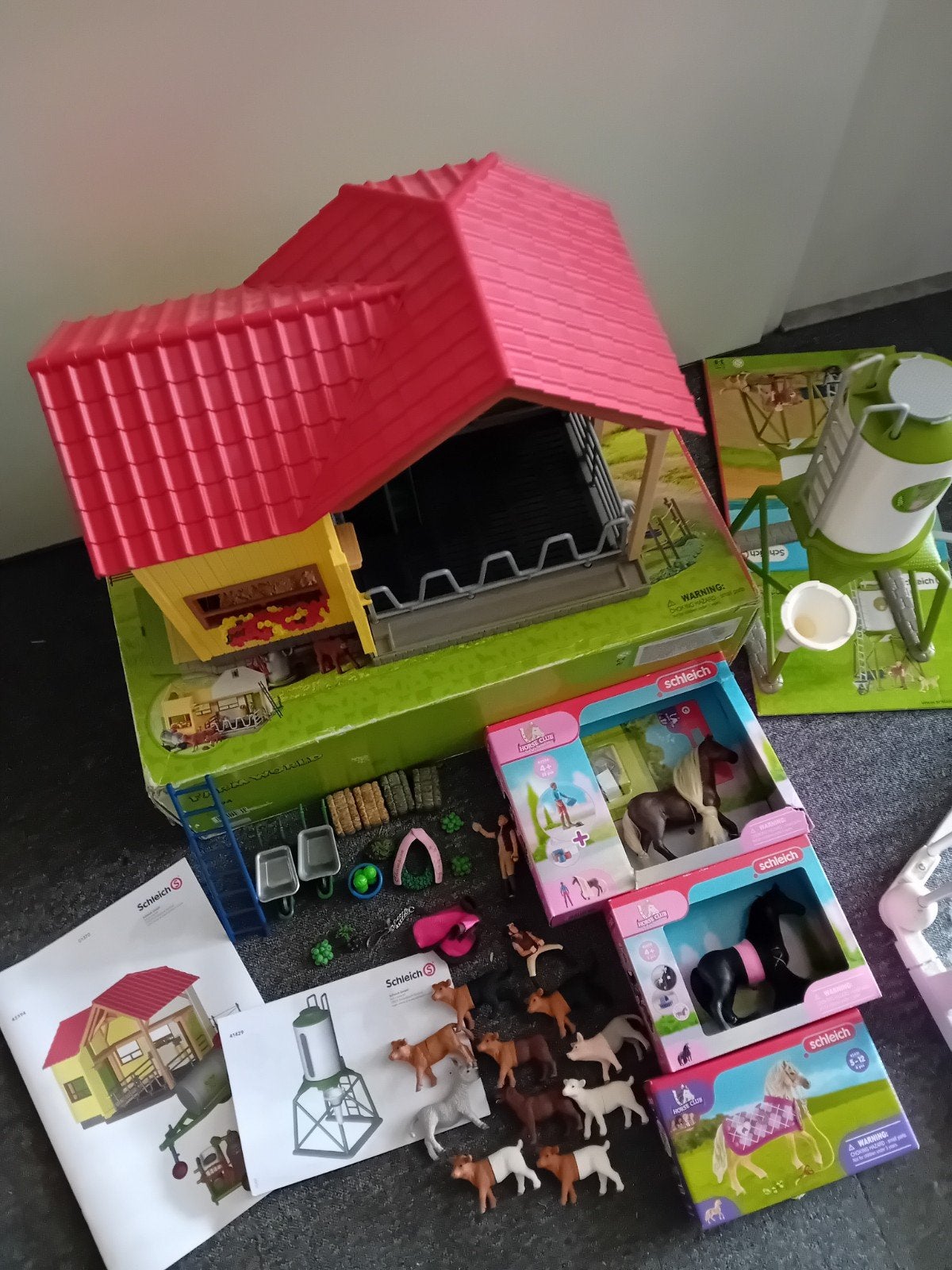 schleich farmworld en horse club boerderij, Gebruikt, ., Schleich, Ophalen of Verzenden