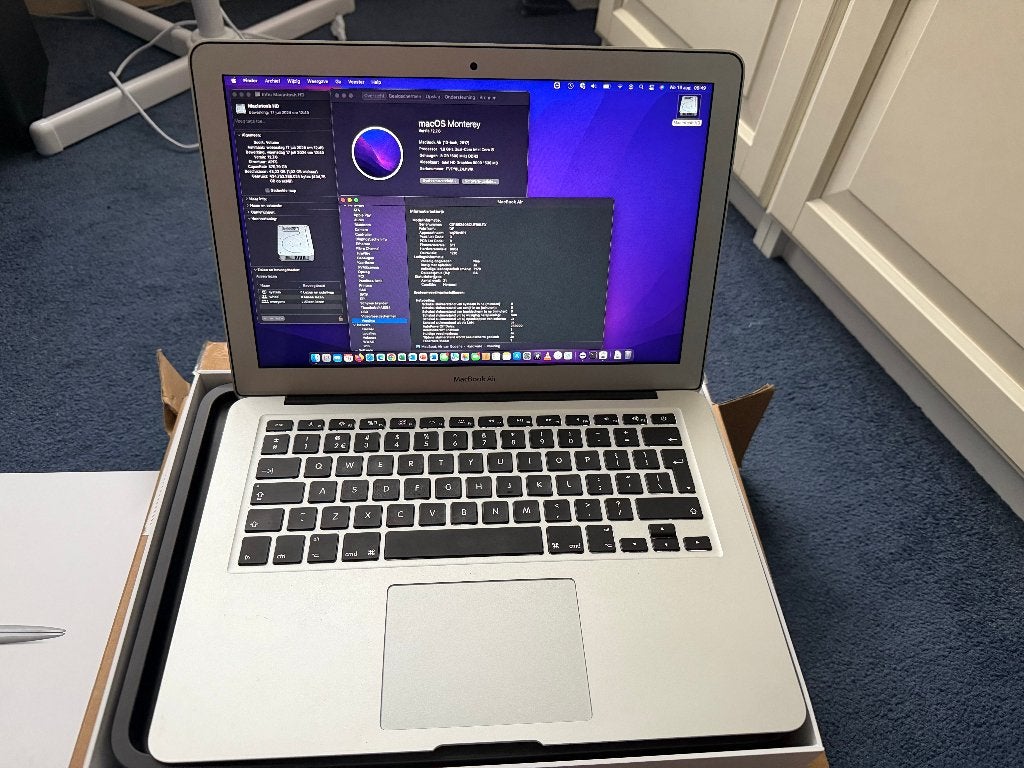 Mac Book Air 2017, Qwerty, 8 GB, 13 inch, Minder dan 2 Ghz