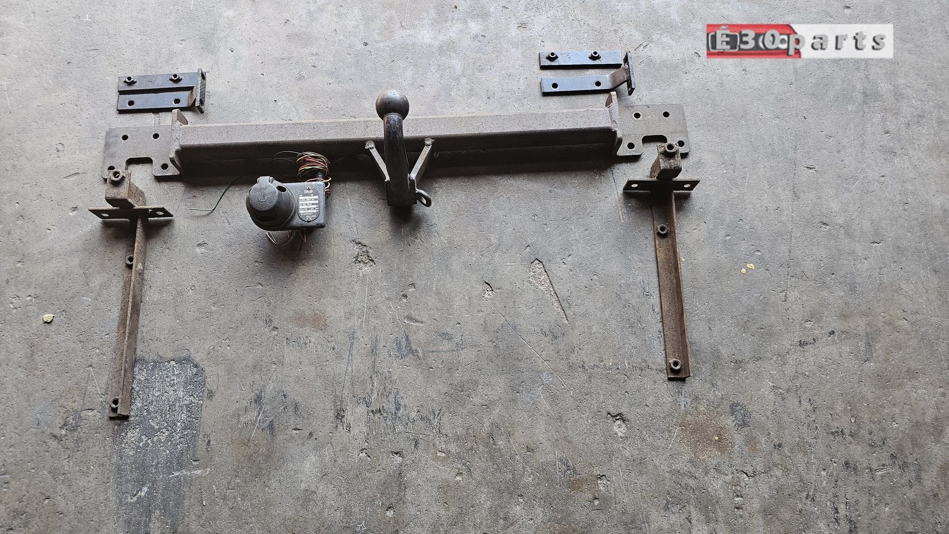 Trekhaak Brink 3 serie E30 type II 71601134396 1134396, -, -, -
