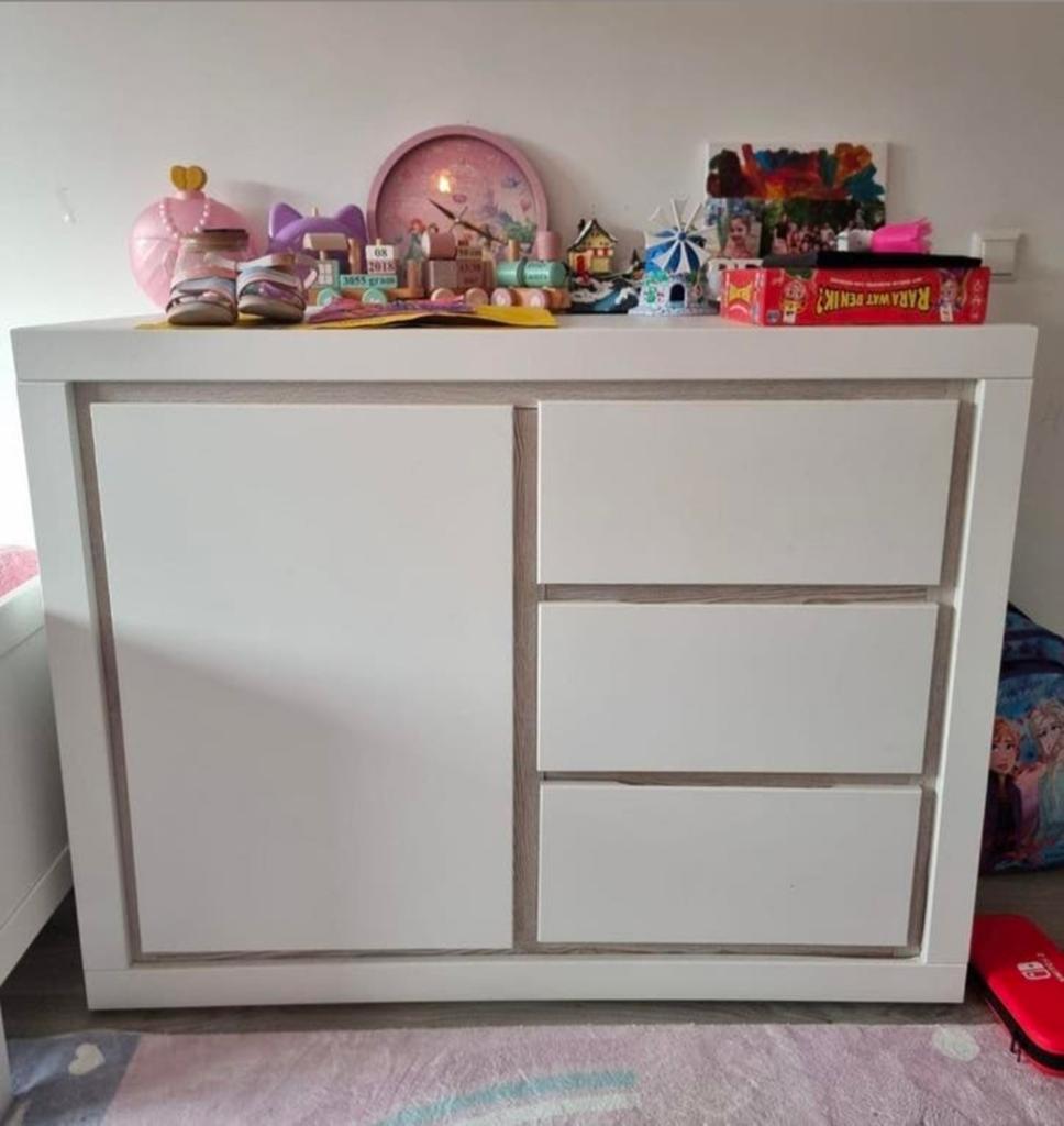 Witte stevige commode met kastje en 3 lades, Ophalen, Gebruikt, 50 tot 70 cm, 100 cm of meer