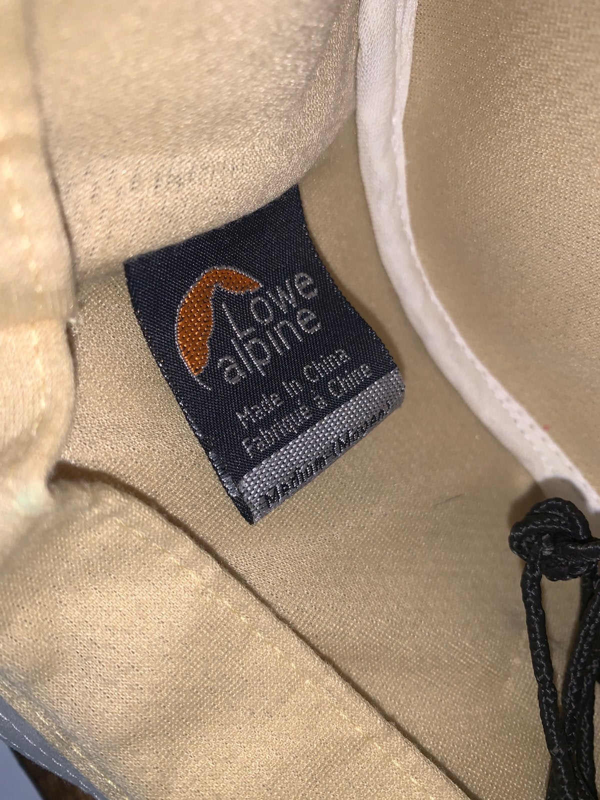 Lowe Alpine Goldrush Hoed - Beige, Ophalen of Verzenden, Zo goed als nieuw, One size fits all, Hoed
