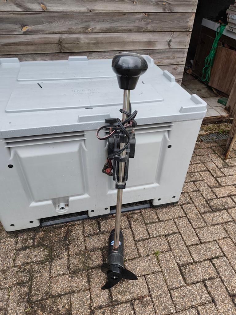 ETM-TEC Trolling Motor 54 lbs stuwkracht 12V, Ophalen
