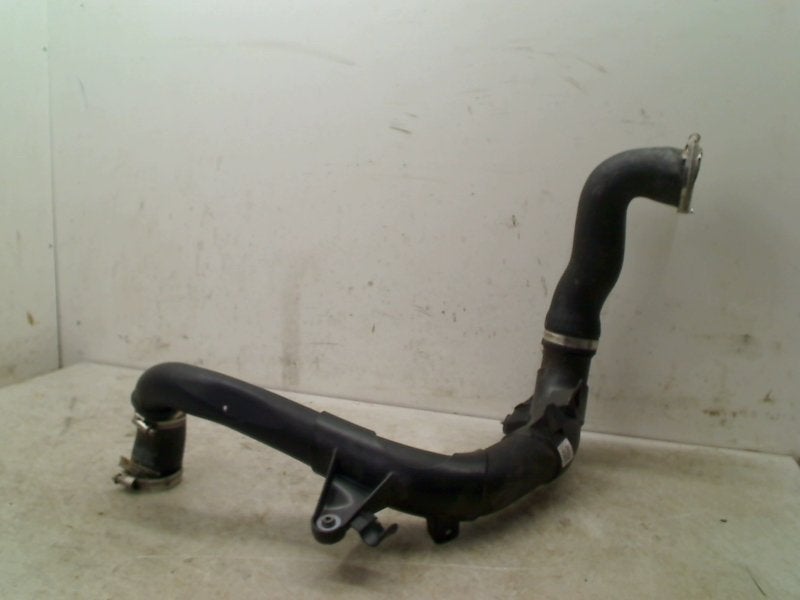 Intercooler Pijp met slangen Volkswagen T-Roc I 5Q0145762E, Gebruikt, Volkswagen, Volkswagen AG, Kundenbetreuung@volkswagen.de