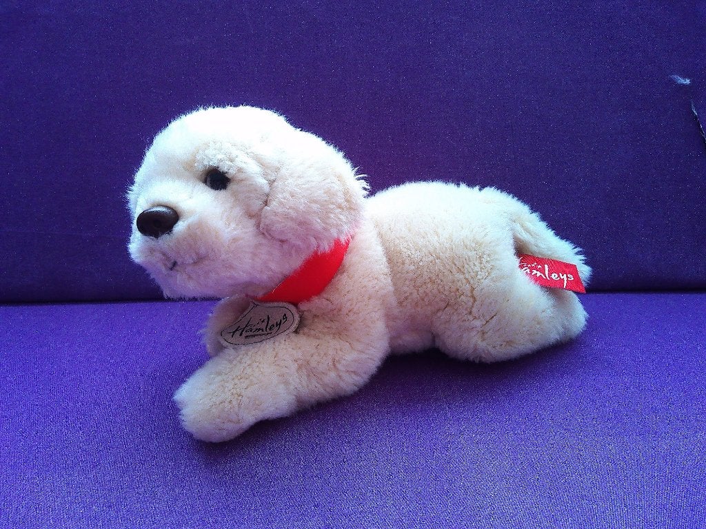 HAMLEYS Knuffel HOND GOLDIE. 22 CM LIGGEND **Nieuw**, Nieuw, Met label, Middelgroot (20 tot 80 cm), Wit