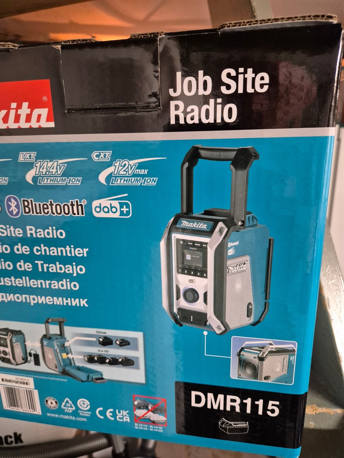 Makita radio nieuw DMR115  DMR301 MR007  MR004, Ophalen, Nieuw
