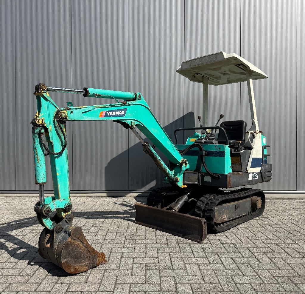 Yanmar B12 minigraver - Goede staat - 3 Cillinder - BTW, Ophalen, Graafmachine