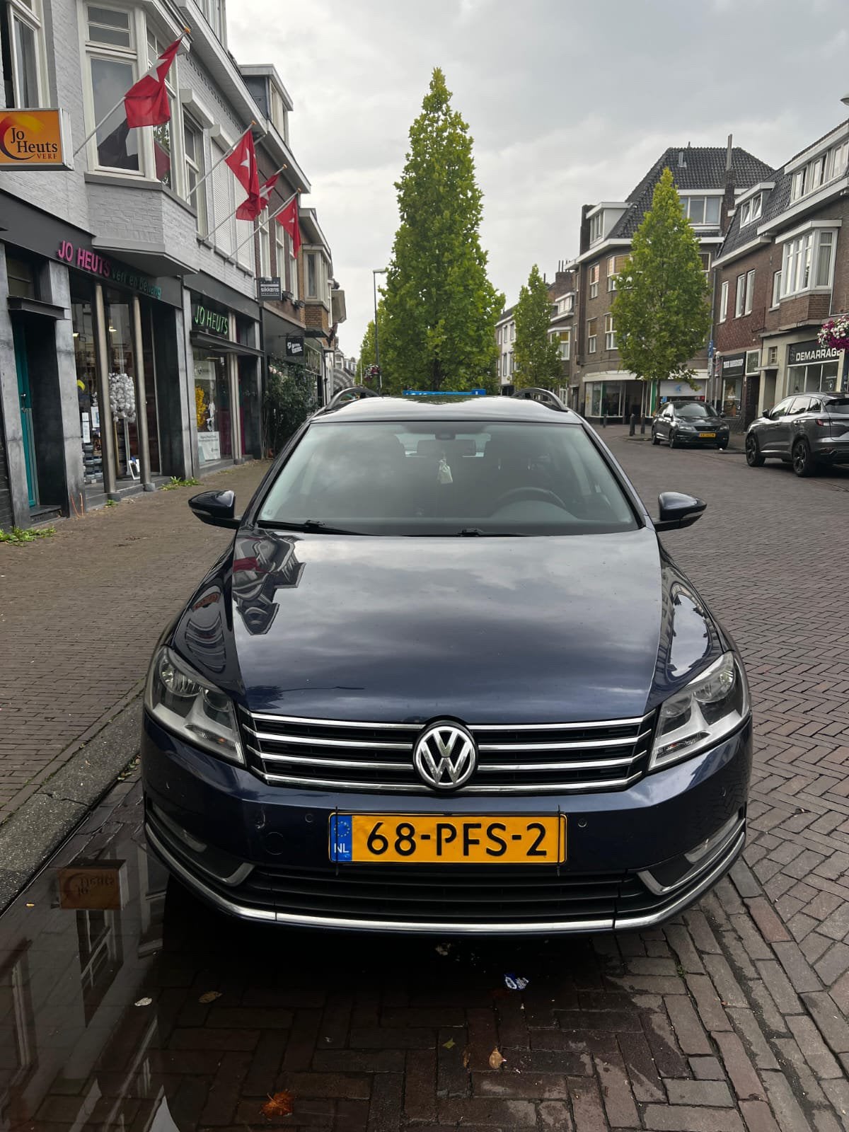 Volkswagen Passat 1.4 automaat B7 ""2011, 74 pk, 4 cilinders, Blauw, 1070 kg