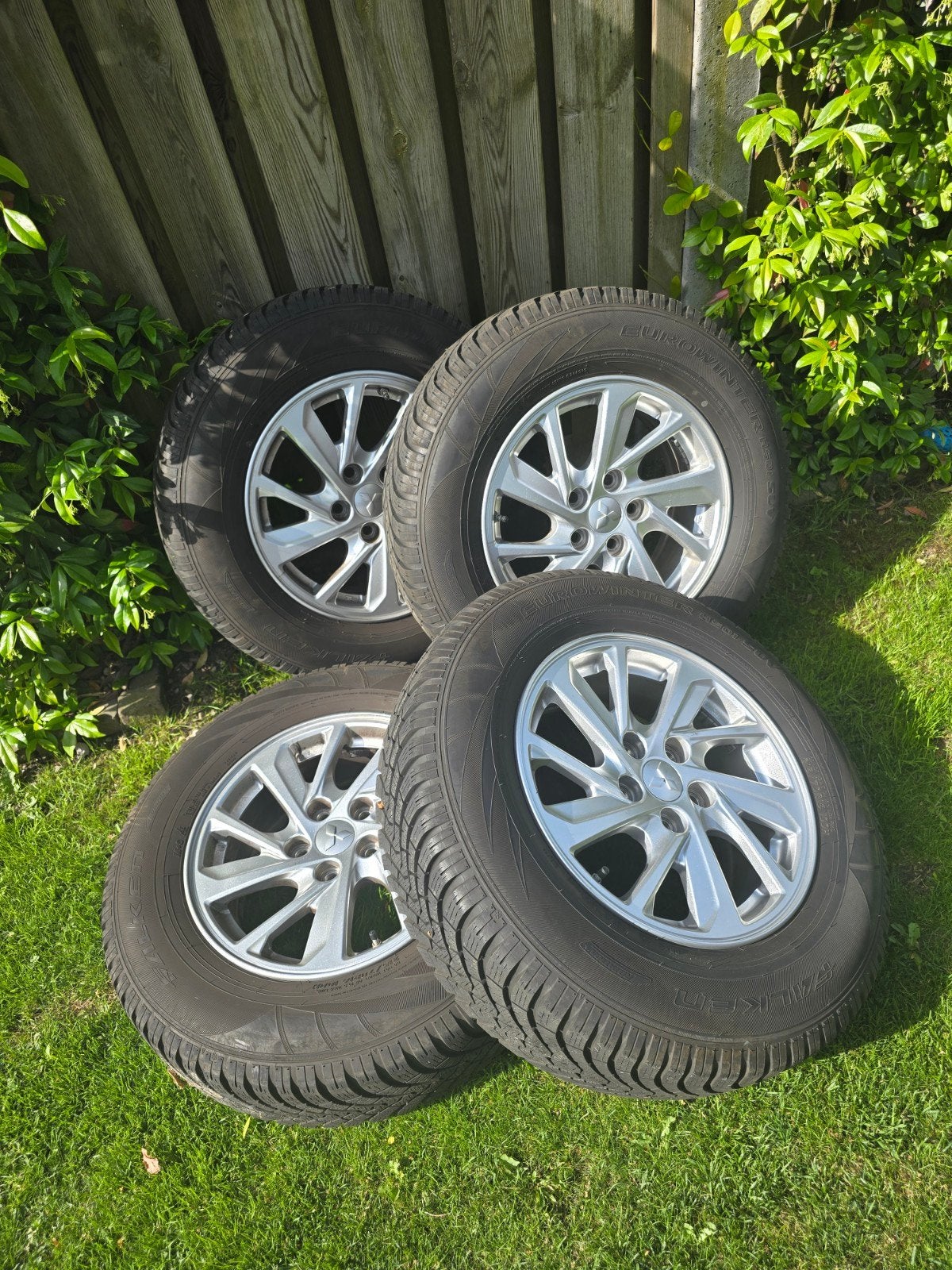 Mitsubishi Velgen te koop, Ophalen
