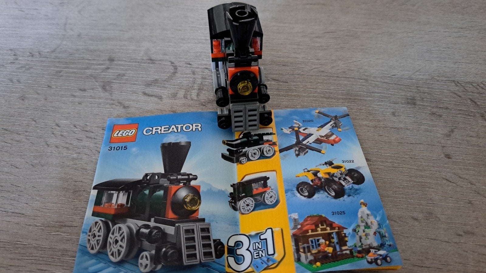 LEGO Creator 31015 Emerald Express 3-in-1 Trein, Ophalen of Verzenden, Zo goed als nieuw, Overige merken