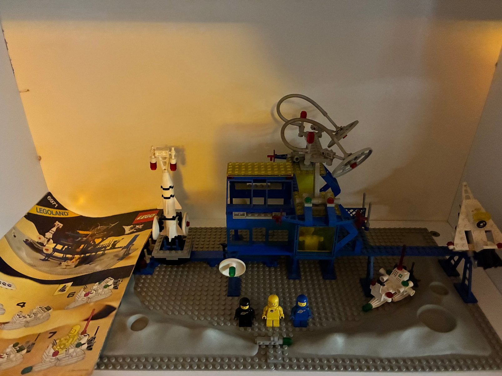 LEGO classic space 9671, Ophalen of Verzenden, Gebruikt