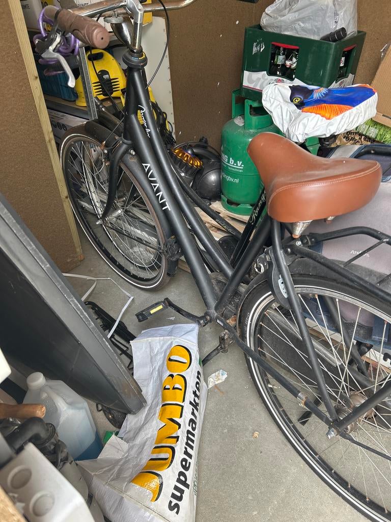 Damesfiets Avant cargo, zwart, met bruin zadel, Velgrem, Versnellingen, Ophalen, Overige merken