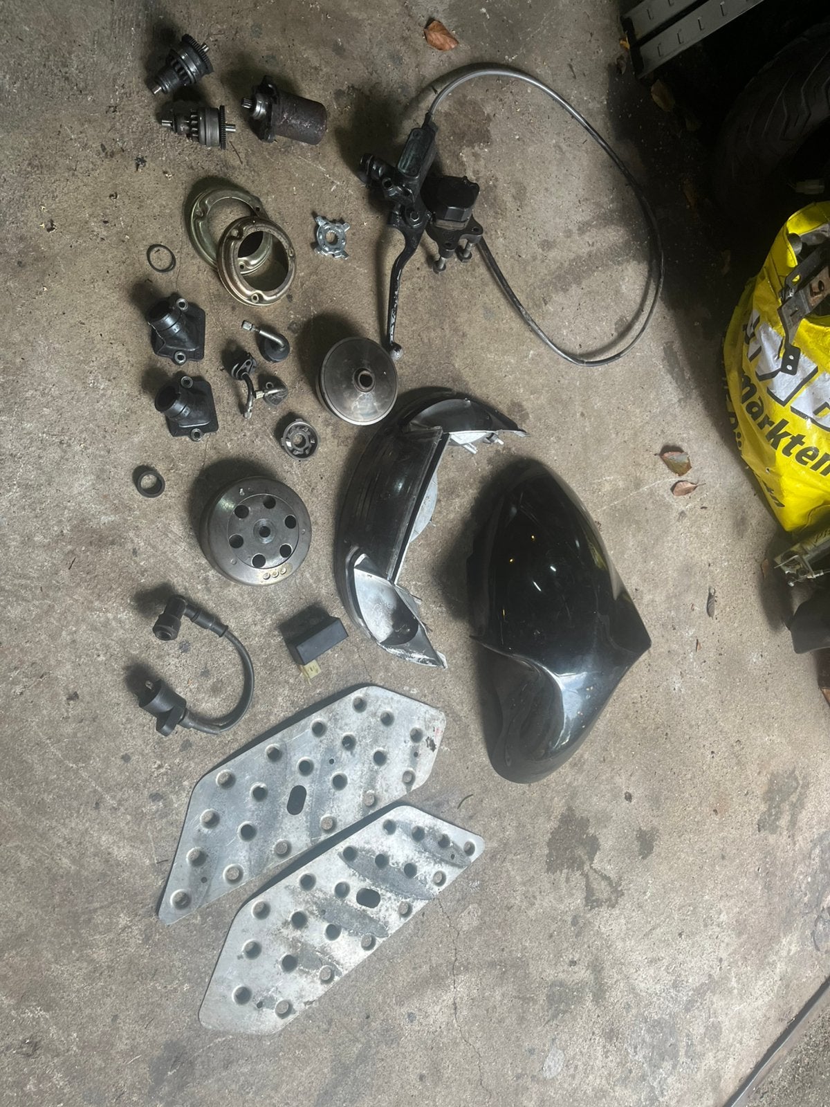 Peugeot vivacity onderdelen., Ophalen, Gebruikt, Overige typen, Peugeot