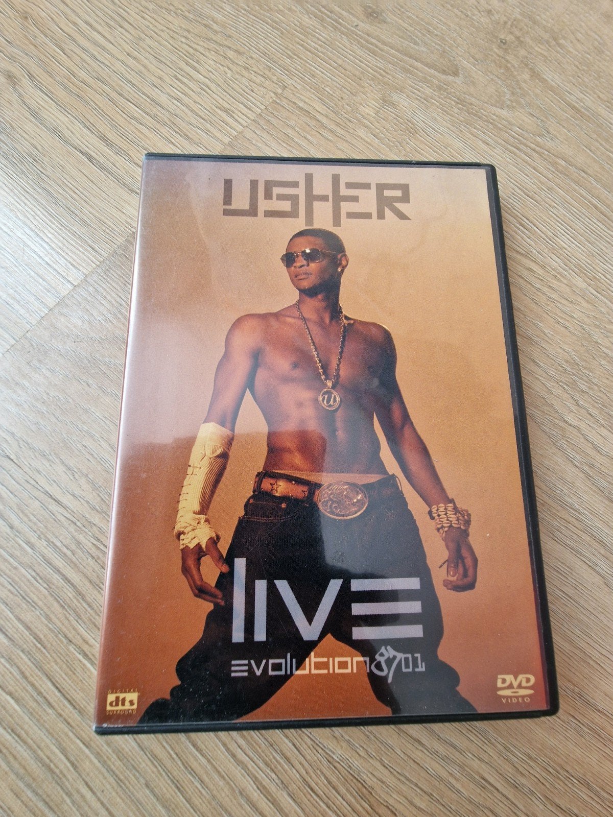 Usher Live Evolution 8701 DVD, Alle leeftijden, Engels, Ophalen of Verzenden, Concert