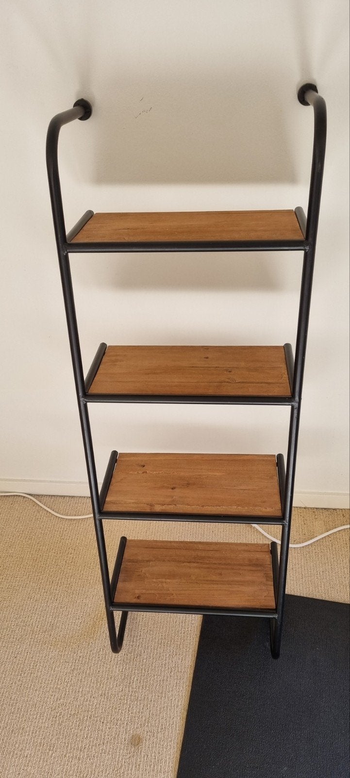 Industriële Boekenkast/Wandrek met Houten Planken, Ophalen, Zo goed als nieuw