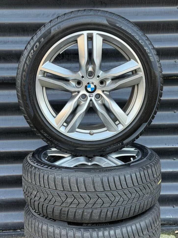 18” Orig Bmw X1 X2 F39 F48 Styling 570M Velgen Winterbanden, Ophalen, 18 inch, Gebruikt, Banden en Velgen