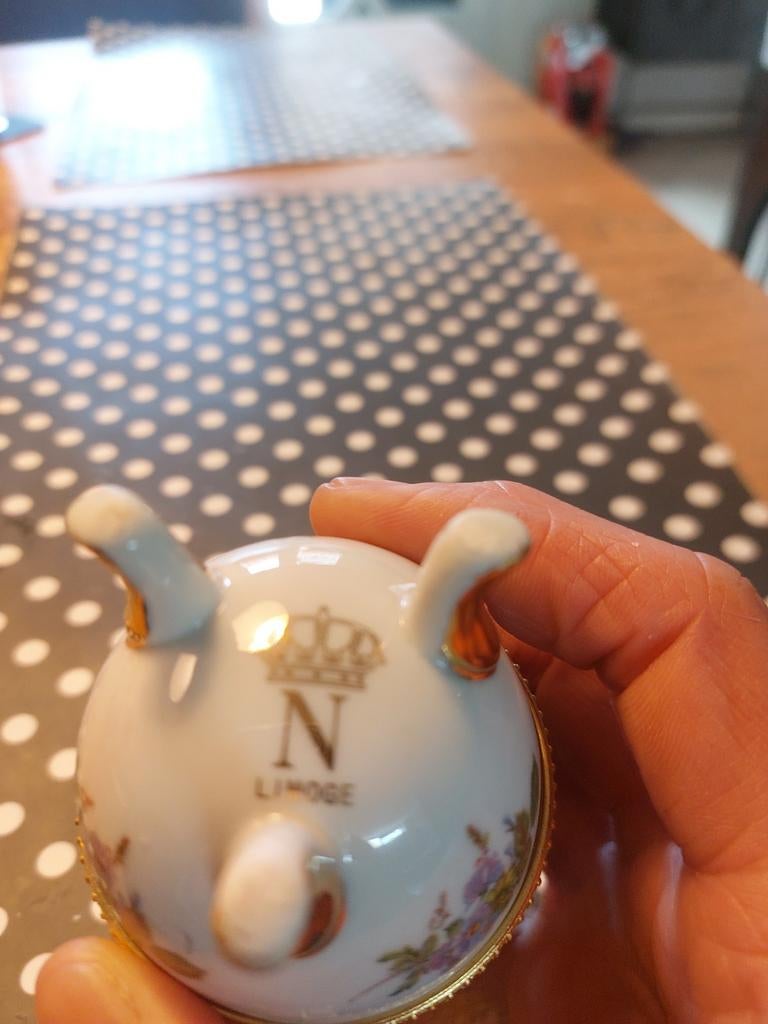 Limoges Faberge-stijl Porseleinen Ei - 10 cm hoog, Antiek en Kunst, Ophalen of Verzenden