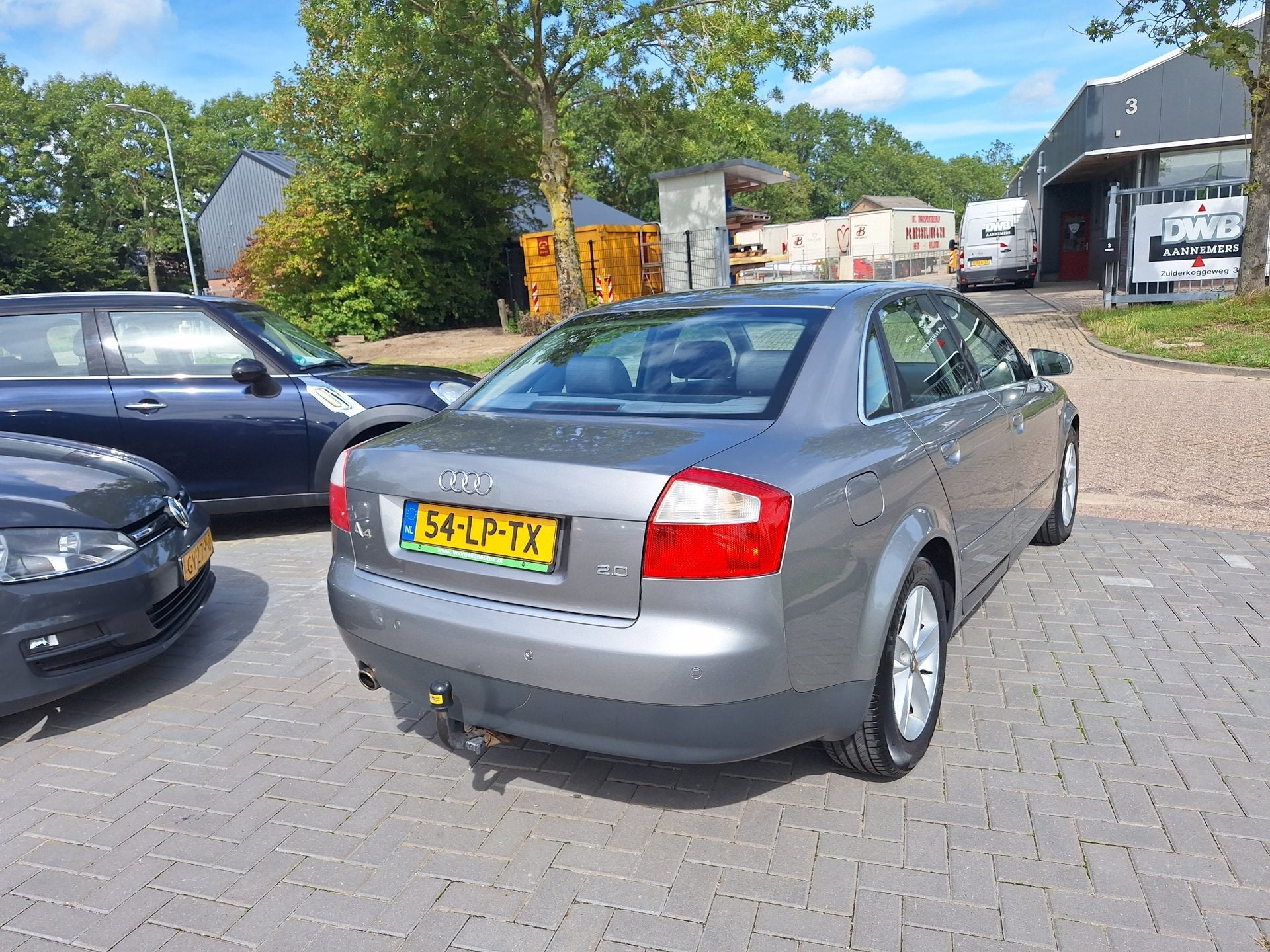 Audi A4 Limousine 2.0 Exclusive / 174.282 km NAP / APK aug 2, Auto's, Gebruikt, 4 cilinders, 1984 cc, A4