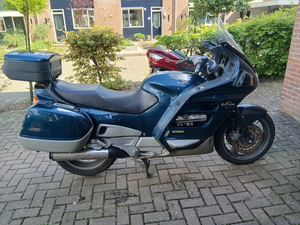 Honda ST1100 Pan European, Motoren, Motoren | Honda, Cardan-aandrijving, 4 cilinders, Motorrijbewijs A, Gebruikt