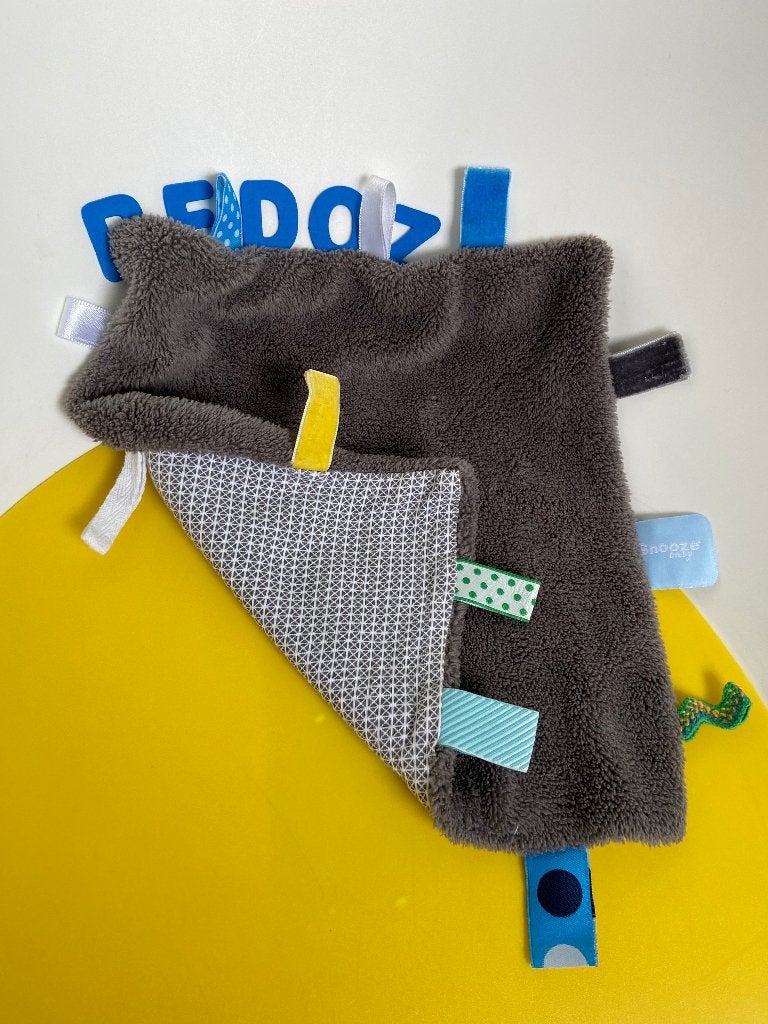 K4030 snoozebaby snooze baby doekje grijs, Ophalen of Verzenden, Zo goed als nieuw, Overige typen