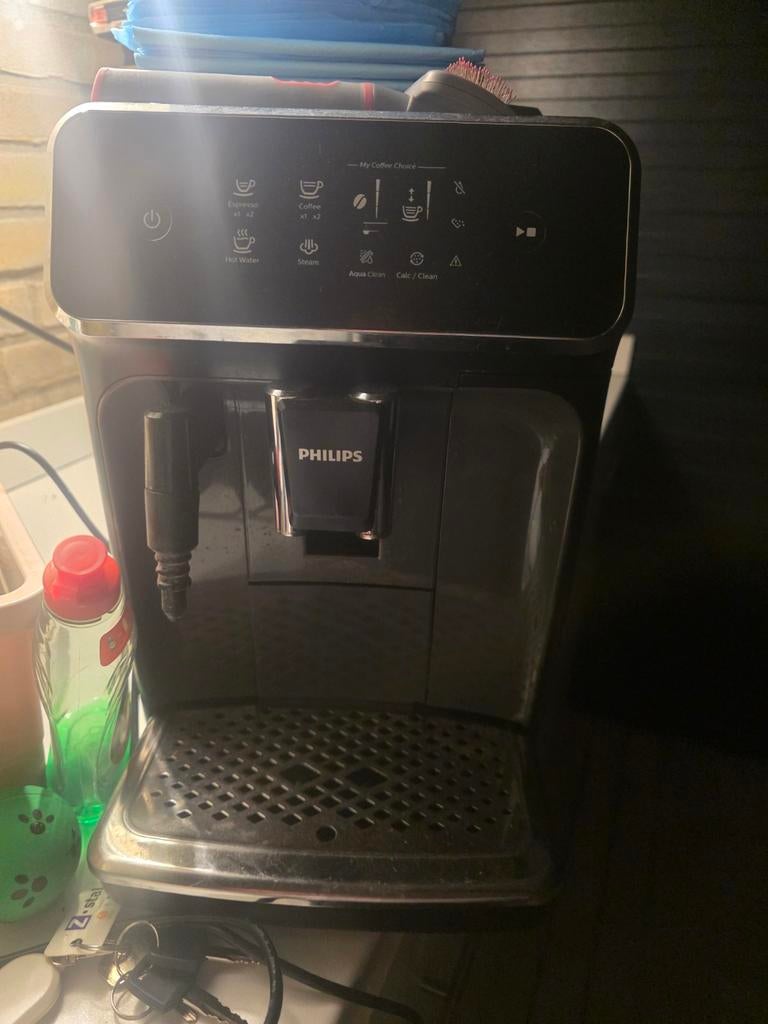 Philips Volautomatische Espressomachine - Zo goed als nieuw, Espresso apparaat, Zo goed als nieuw, 2 tot 4 kopjes, Afneembaar waterreservoir