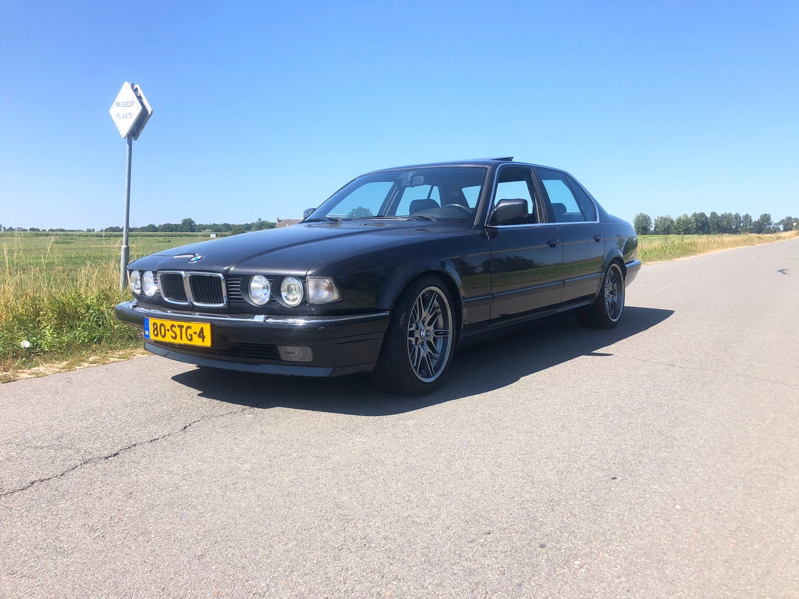 BMW 735i op LPG aut nov 1986( belastingvrij) veel opties, Auto's, Zwart, 1600 kg, 3428 cc, Sedan