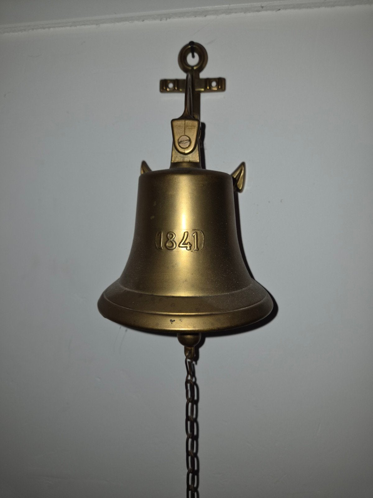 Antieke scheepsbel met anker (1841), Ophalen of Verzenden