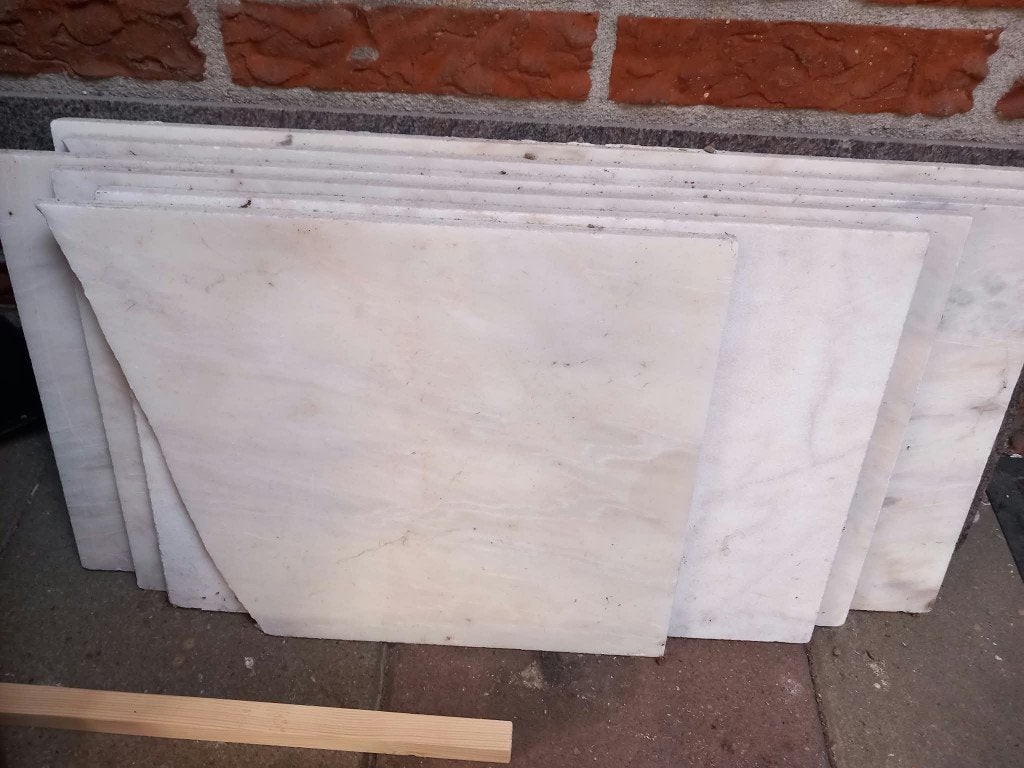 stukken marmer, Doe-het-zelf en Verbouw, Ophalen, Zo goed als nieuw, Overige materialen, 20 tot 50 mm